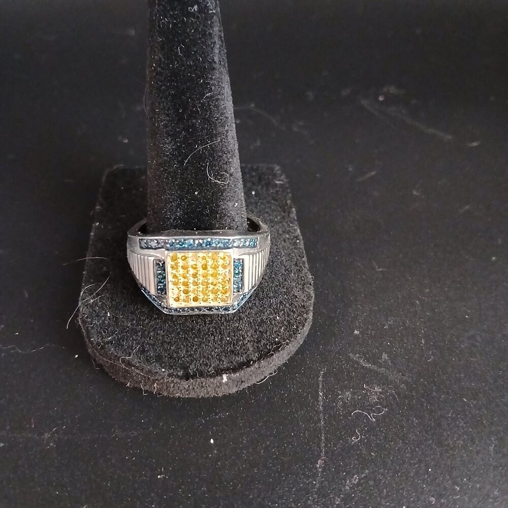 Blue N Yellow Men's Diamond Ring